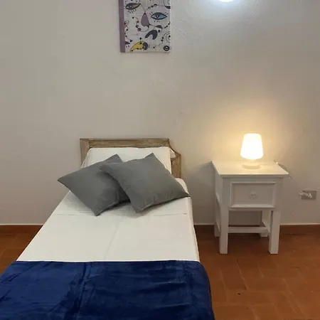 Cala Reale Rooms *